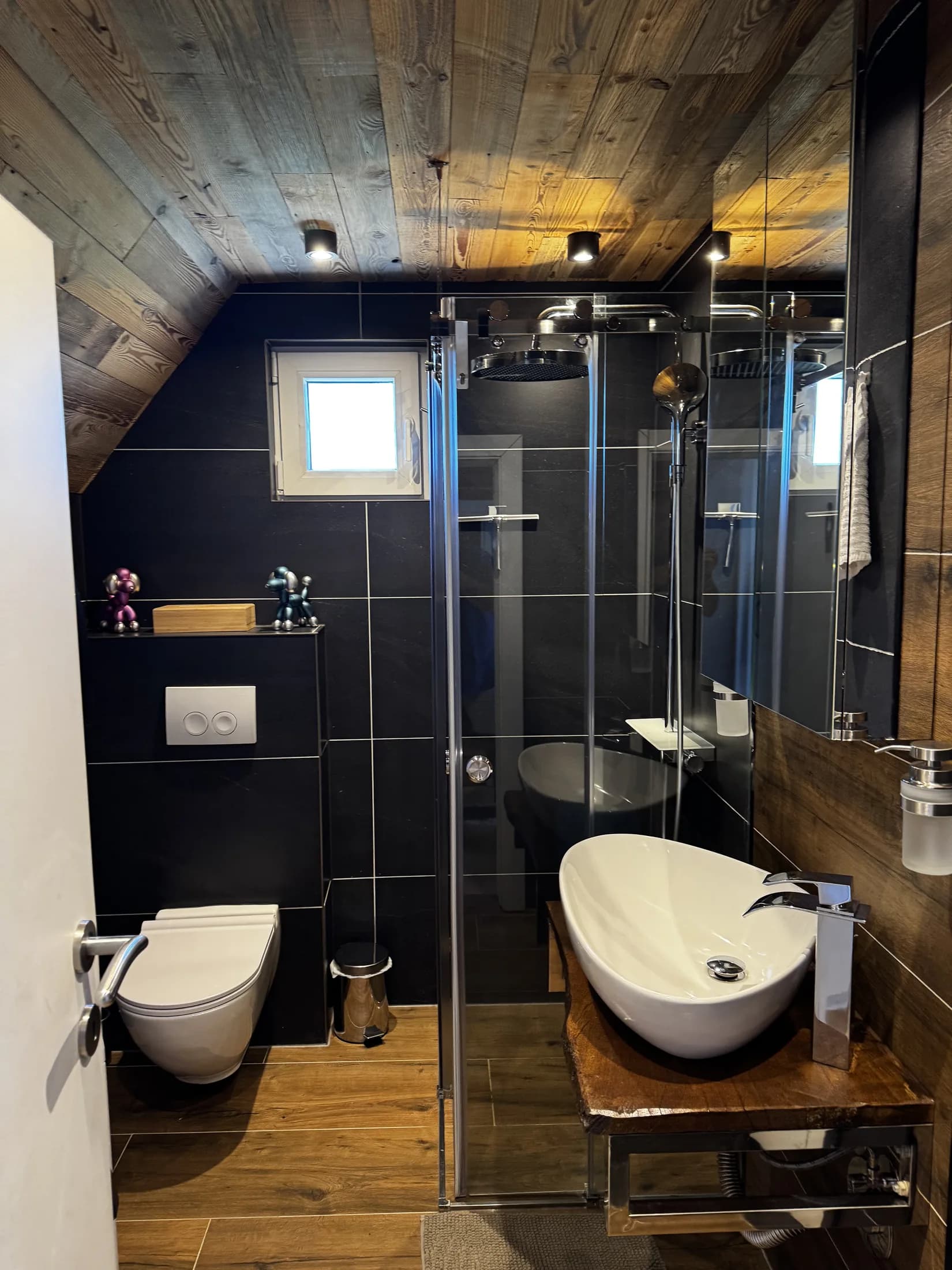 Badezimmer · Topli Kutak Golija